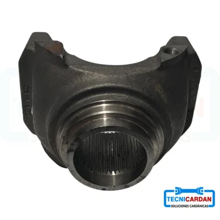 Coupling Central 15 Media Freightliner Cruceta 5- 280 6-4-7481-1